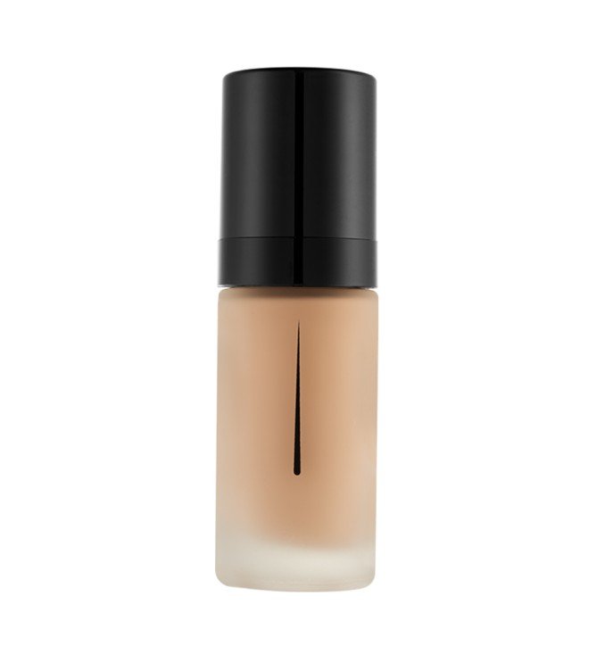 Radiant Natural Fix дълготраен фон дьо тен